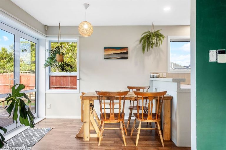 Photo of property in 1/311a Estuary Road, South New Brighton, Christchurch, 8062