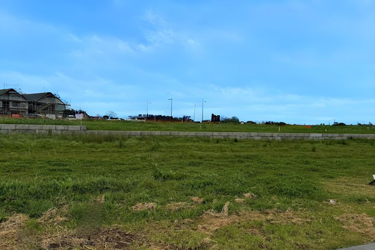 Photo of property in 7 Suffolk Down Road, Karaka, 2580