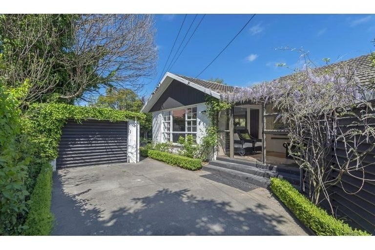 Photo of property in 2/36 Tomes Road, St Albans, Christchurch, 8052