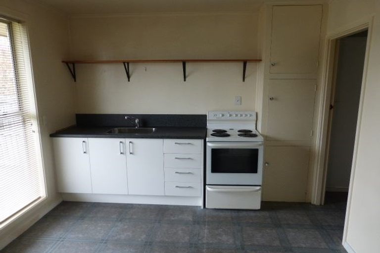 Photo of property in 2/17 Blakehall Place, Spreydon, Christchurch, 8024