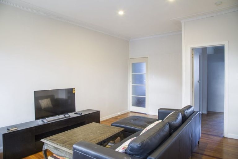 Photo of property in 3/4 Sydney Street, Hauraki, Auckland, 0622