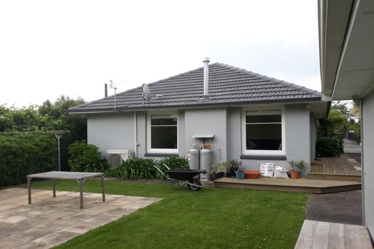 Photo of property in 14 Manor Place, Bryndwr, Christchurch, 8053