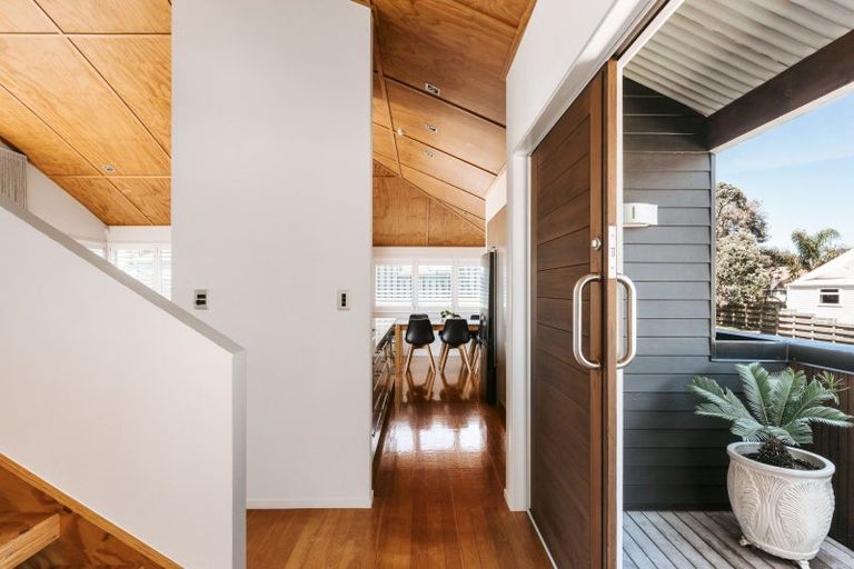 Photo of property in 79a Oceanview Road, Mount Maunganui, 3116