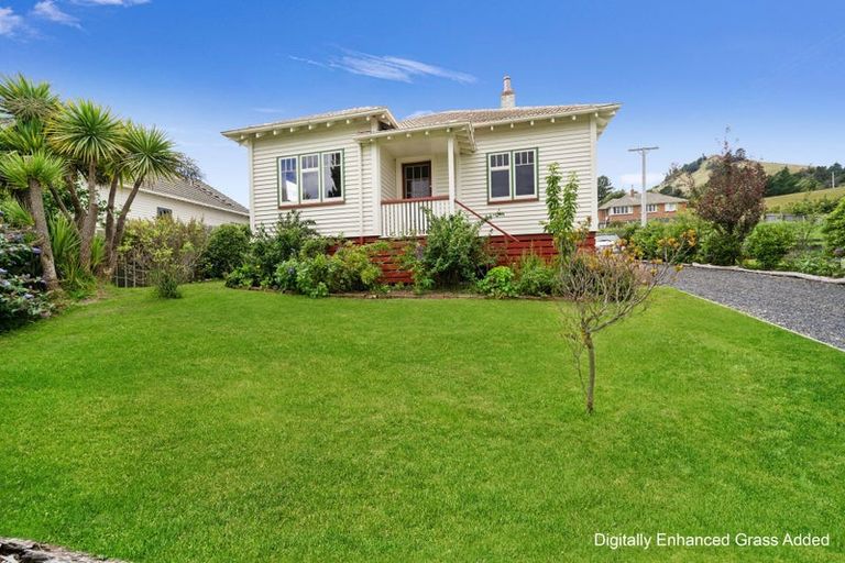 Photo of property in 12 Runbrake Street, Palmerston, 9430