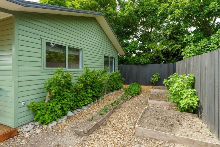 Photo of property in 85a Weld Street, Oxford, 7430