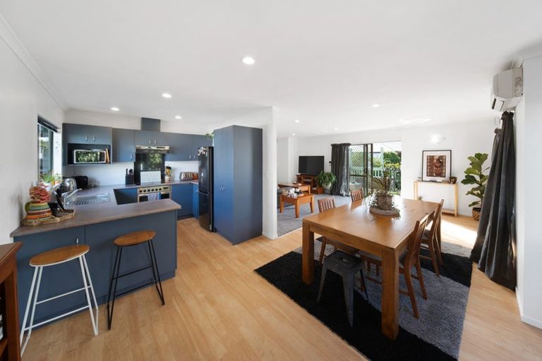 Photo of property in 33b Earlsworth Road, Mangere East, Auckland, 2024