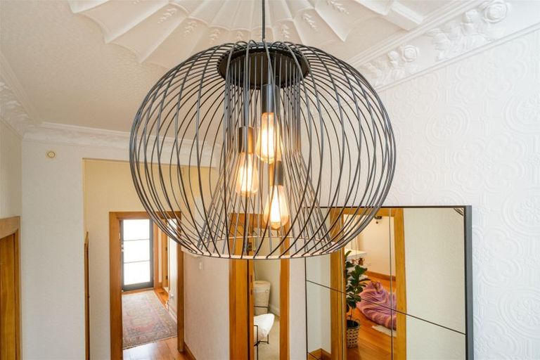 Photo of property in 2 Alma Place, Milson, Palmerston North, 4414