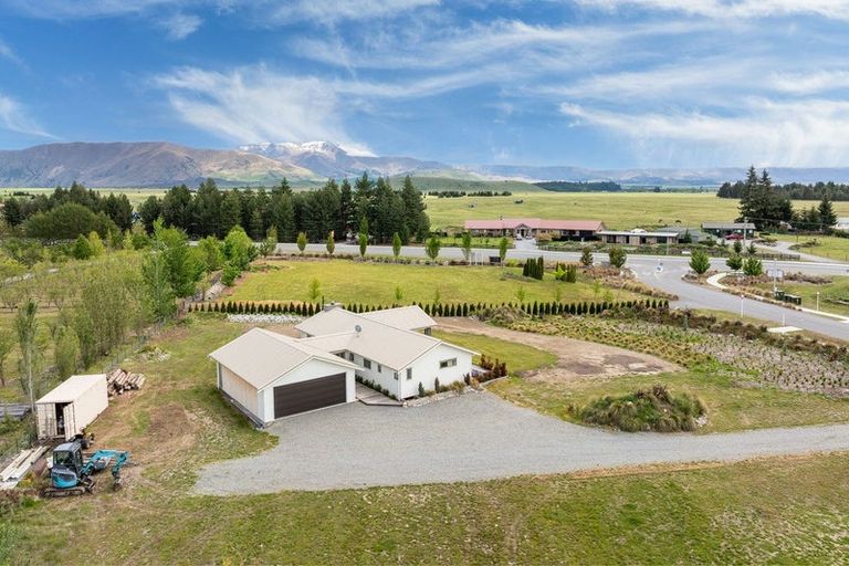 Photo of property in 2a Temple Drive, Twizel, 7901