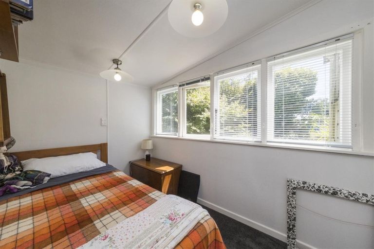 Photo of property in 2 Maunder Street, Marton, 4710