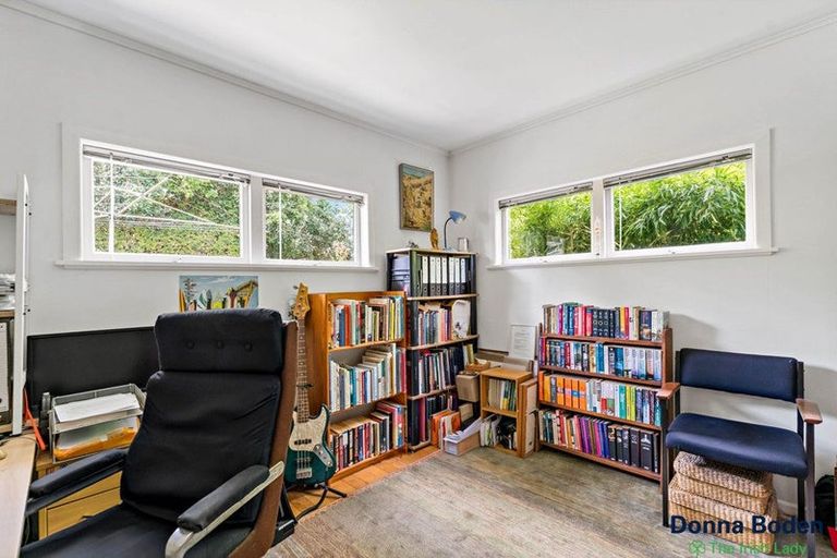 Photo of property in 12 Station Road, Pukekohe, 2120