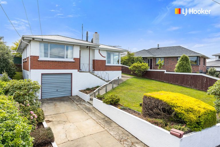 Photo of property in 17 Salmond Street, Halfway Bush, Dunedin, 9010