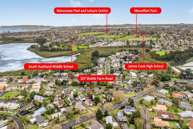 Photo of property in 107 Wattle Farm Road, Wattle Downs, Auckland, 2103