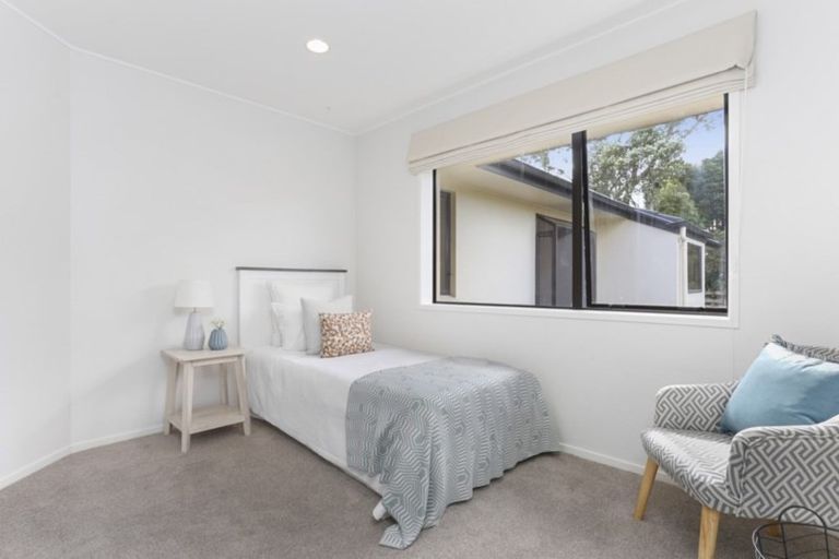 Photo of property in 30 Potts Road, Whitford, Howick, 2571