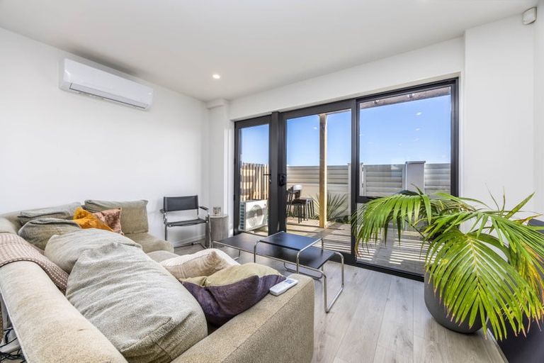 Photo of property in 10/1120 New North Road, Mount Albert, Auckland, 1025