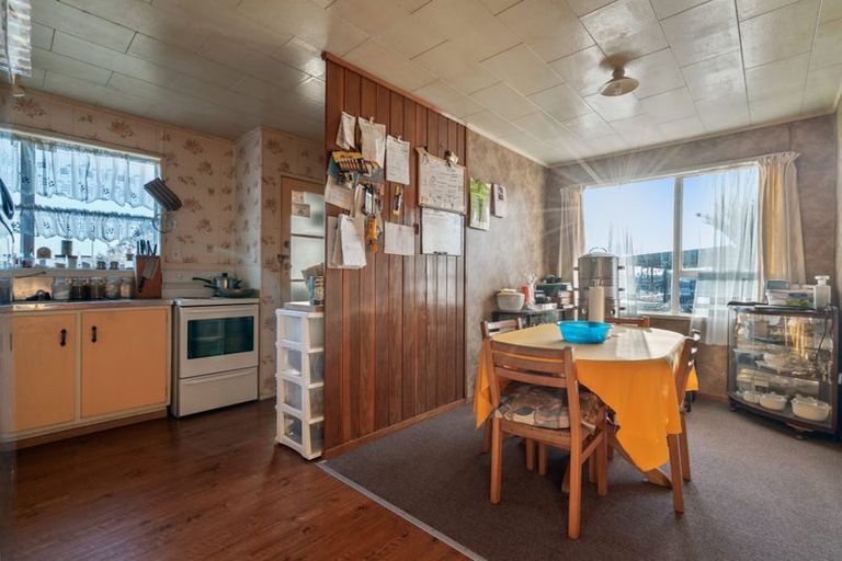 Photo of property in 17 Almay Place, Clover Park, Auckland, 2019