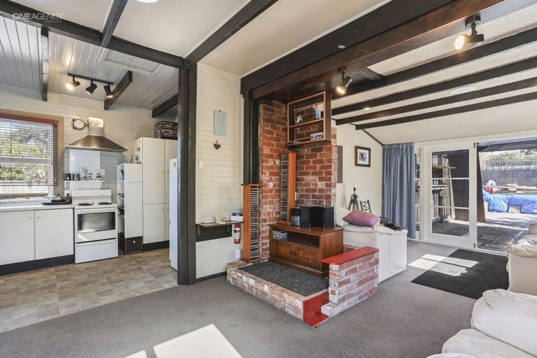 Photo of property in 2/6 Drake Street, New Brighton, Christchurch, 8061