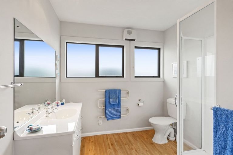 Photo of property in 19 Tudor Avenue, Ilam, Christchurch, 8041