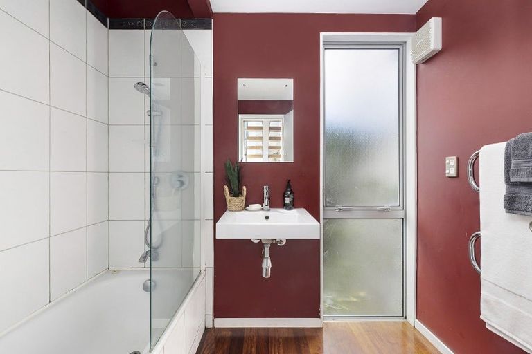 Photo of property in 26a Brighton Street, Island Bay, Wellington, 6023