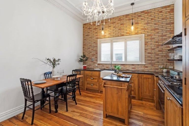 Photo of property in 199 Balmoral Road, Mount Eden, Auckland, 1024