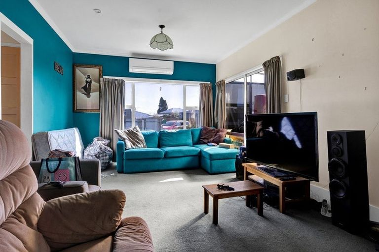 Photo of property in 2 Tawa Street, Hawera, 4610