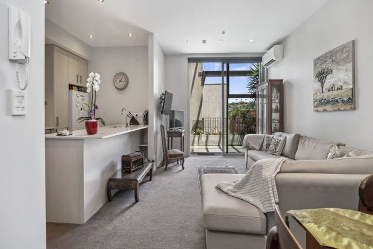 Photo of property in Tenor Apartments, 406/40 Library Lane, Albany, Auckland, 0632