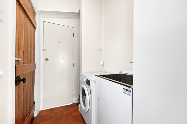 Photo of property in 37 Wellington Street, Hamilton East, Hamilton, 3216