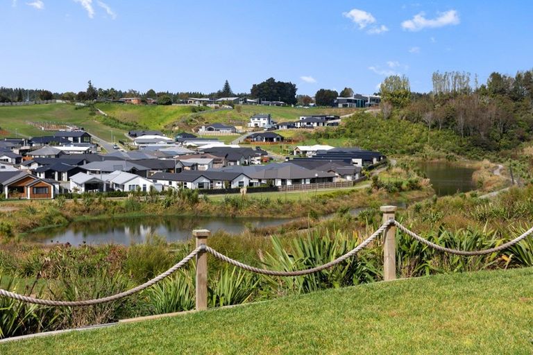Photo of property in 26 Kiritiana Close, Pyes Pa, Tauranga, 3112