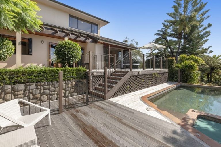 Photo of property in 32 Wallace Road, Hobsonville, Auckland, 0616