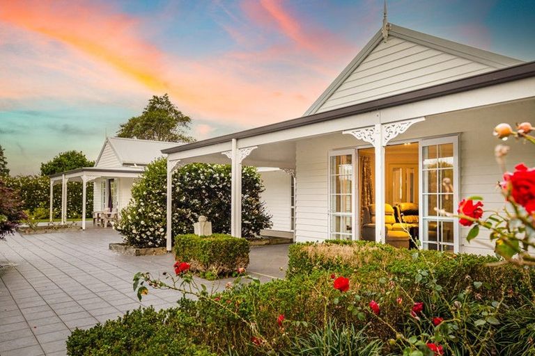 Photo of property in 430 Waitoki Road, Wainui, Silverdale, 0994