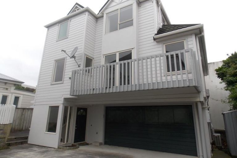 Photo of property in 16c Moturoa Street, Pipitea, Wellington, 6011