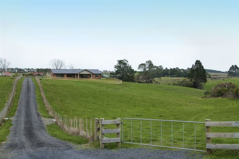 Photo of property in 137a Hunt Road, Pukekawa, Tuakau, 2696
