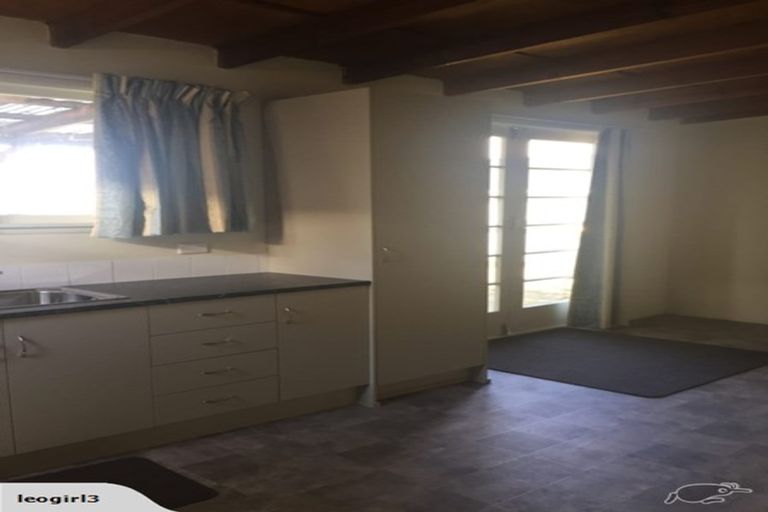 Photo of property in 96 Nursery Road, Phillipstown, Christchurch, 8011