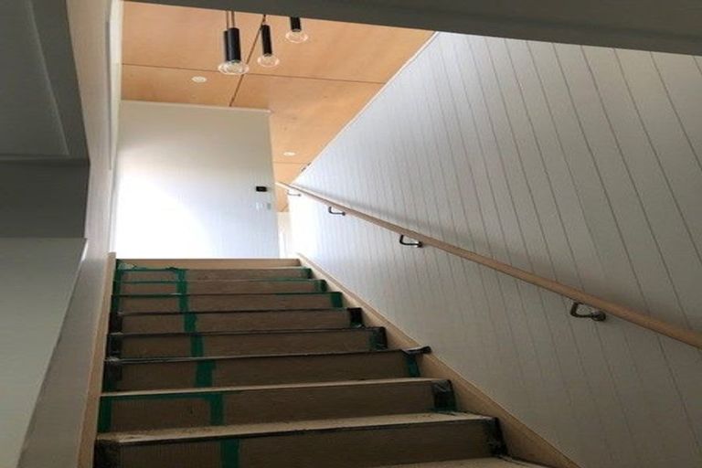 Photo of property in 5 Hihi Place, Waikanae, 5036