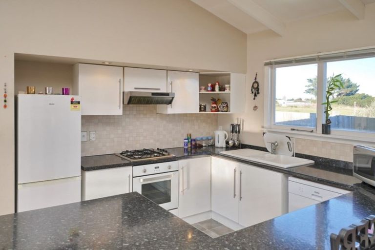 Photo of property in 292 Bower Avenue, North New Brighton, Christchurch, 8083