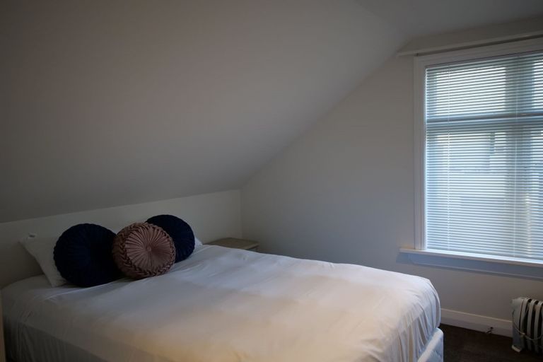 Photo of property in 6 Brougham Street, Mount Victoria, Wellington, 6011