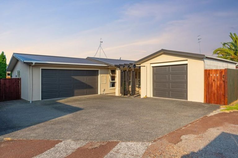 Photo of property in 429 Otumoetai Road, Otumoetai, Tauranga, 3110