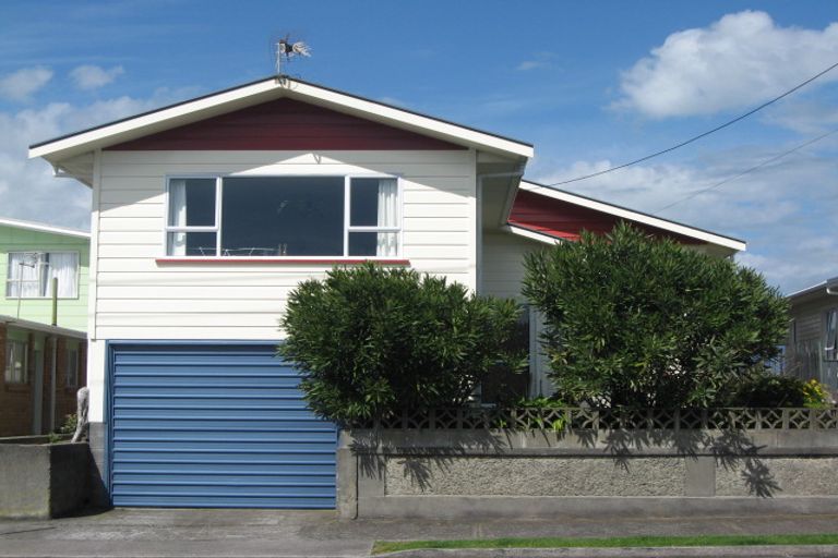 Photo of property in 78 Buller Street, New Plymouth, 4312