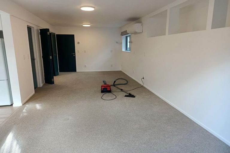 Photo of property in 127 Welcome Bay Road, Welcome Bay, Tauranga, 3112