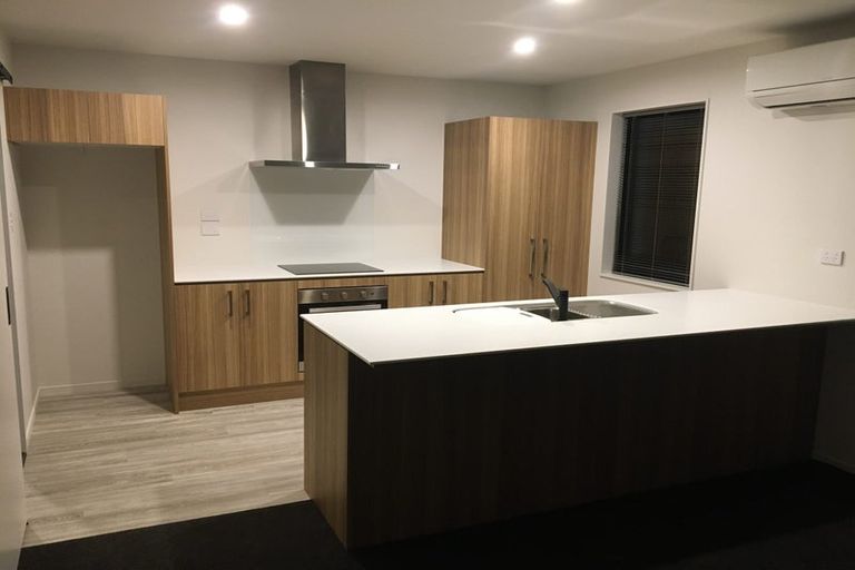 Photo of property in 66 Broadway Parade, Rolleston, 7615