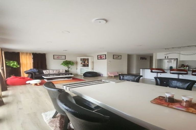 Photo of property in 9 Aero Place, Takanini, 2112