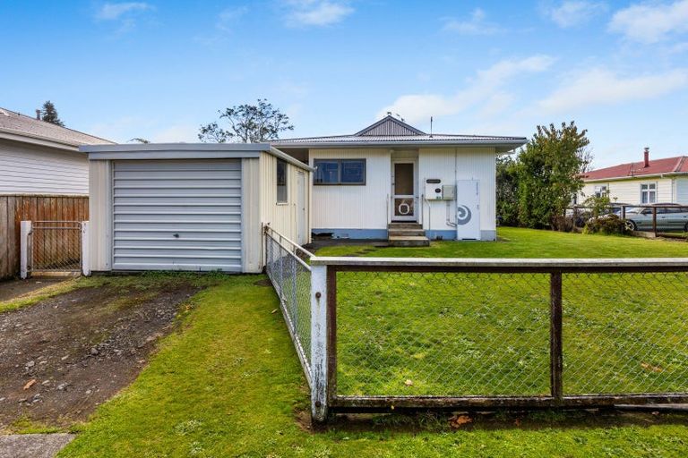 Photo of property in 146 Rata Street, Inglewood, 4330