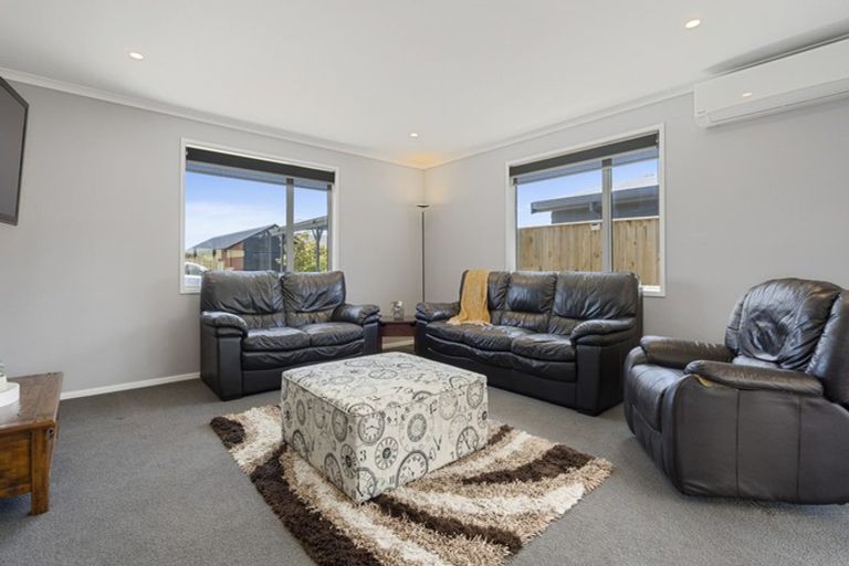 Photo of property in 8 Tangaroa Street, Waitara, 4320