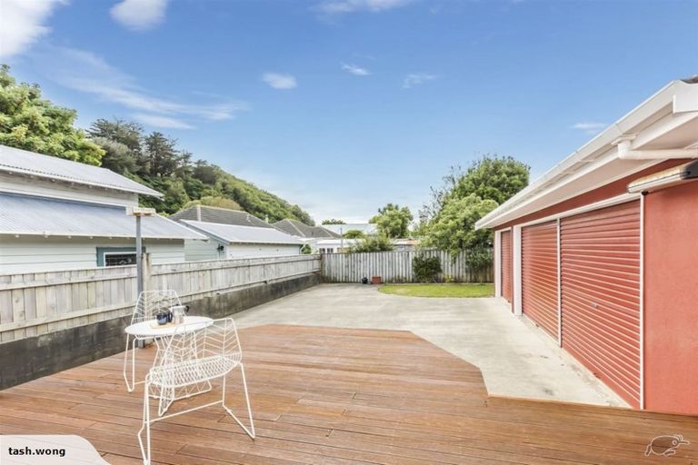 Photo of property in 2 Tringham Street, Karori, Wellington, 6012