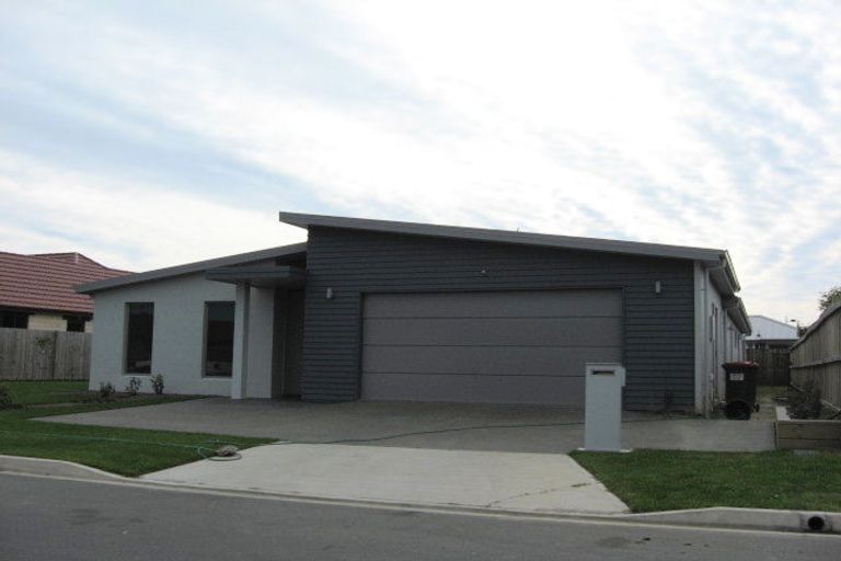 Photo of property in 10 Hitaua Place, Redwoodtown, Blenheim, 7201