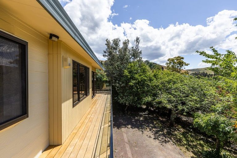 Photo of property in 16 Kokako Place, Taradale, Napier, 4112