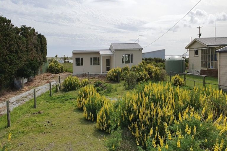 Photo of property in 36 Neva Street, Fortrose, Invercargill, 9875