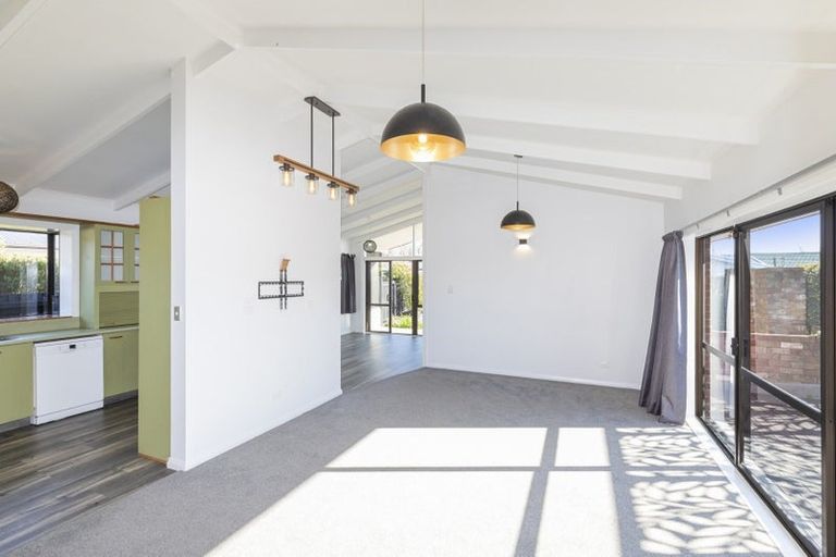 Photo of property in 185 Highsted Road, Casebrook, Christchurch, 8051