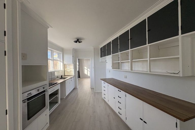 Photo of property in 587 Queen Street East, Levin, 5510