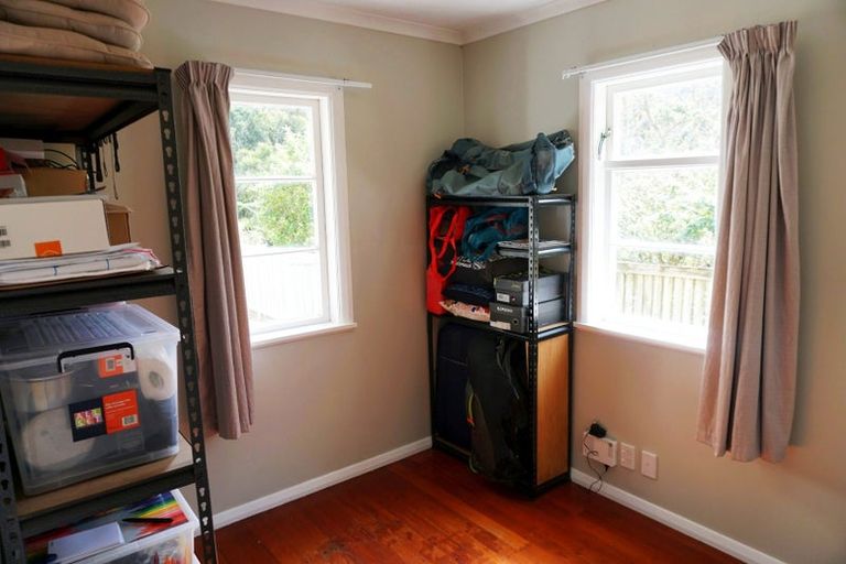 Photo of property in 57 Nottingham Street, Karori, Wellington, 6012