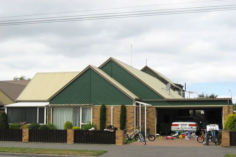 Photo of property in 144 Withells Road, Avonhead, Christchurch, 8042